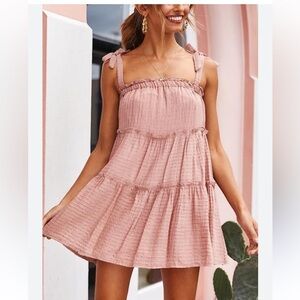 PRINCESS POLLY ✨ seersucker textured tiered mini dress | sz S